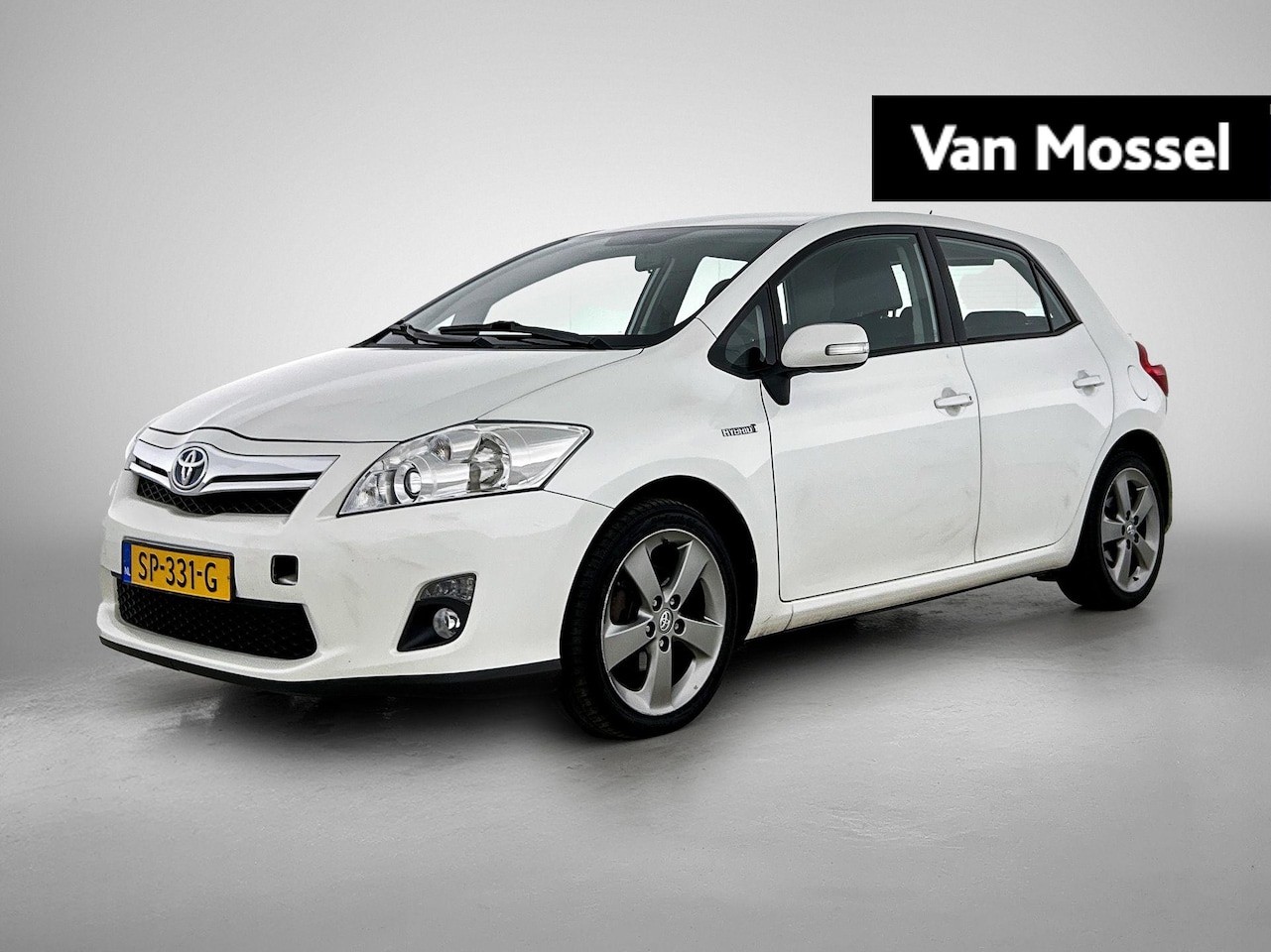 Toyota Auris - 1.8 Full Hybrid Executive Business 1.8 Full Hybrid Executive Business - AutoWereld.nl