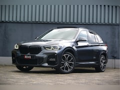 BMW X1 - xDrive25e 220PK High Ex. M-Sport Harman-Kardon/Panoramadak/afn.trekhaak/HUD