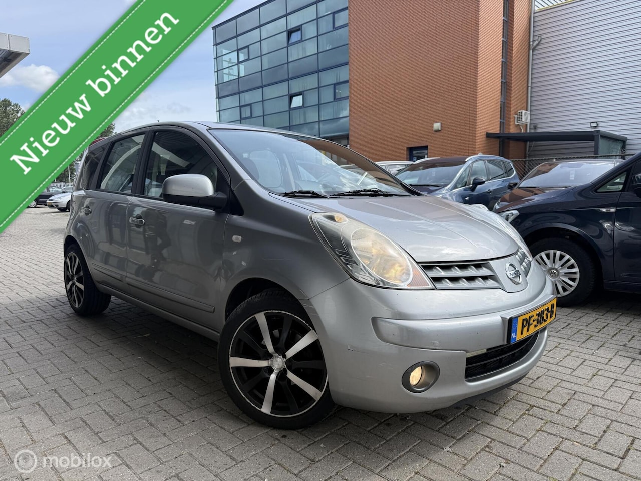 Nissan Note - 1.6 Life Benzine AUTOMAAT - AutoWereld.nl