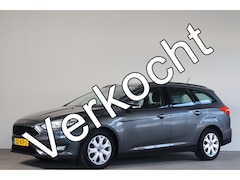 Ford Focus Wagon - 1.0 Lease Edition NL-Auto Stoel+Stuurverwarming I Park-Assist
