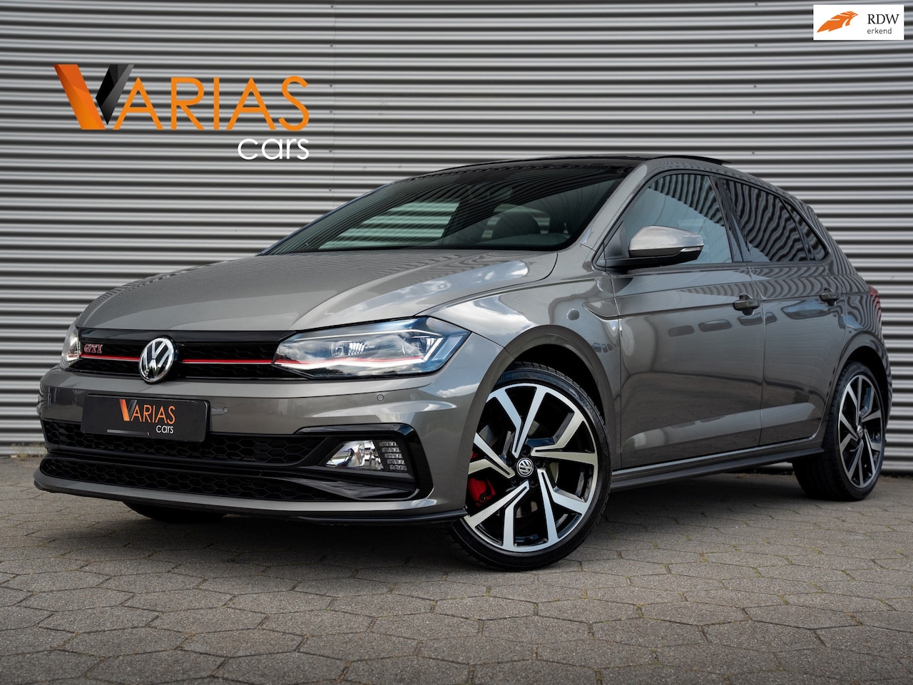 Volkswagen Polo - 2.0 TSI GTI Pano Alcantara Beats Keyless - AutoWereld.nl