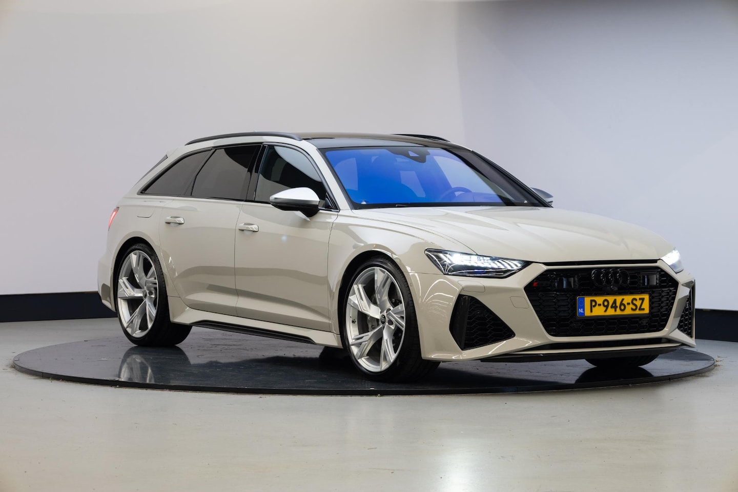 Audi RS6 - Avant TFSI quattro | Dynamic plus | Bang & Olufsen Advanced | Tour | City | Panoramadak | - AutoWereld.nl