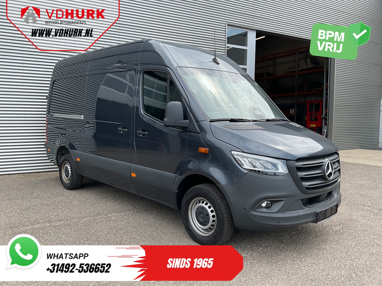 Mercedes-Benz Sprinter - 317 CDI Aut. L2H2 LED/ Stoelverw./ Gev.Stoel/ 270Gr.Deuren/ Navi/ Camera/ Cruise/ Airco/ P - AutoWereld.nl