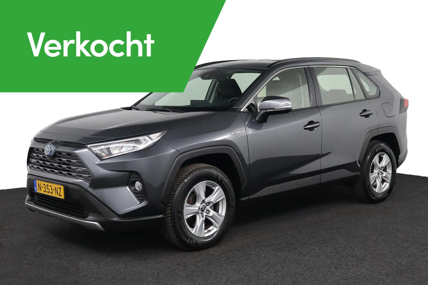 Toyota RAV4 - 2.5 Hybrid Business | Trekhaak | Navigatie | Stoelverwarming | Parkeersensoren | - AutoWereld.nl