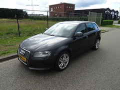 Audi A3 Sportback - 1.6 Attraction Pro Line Business