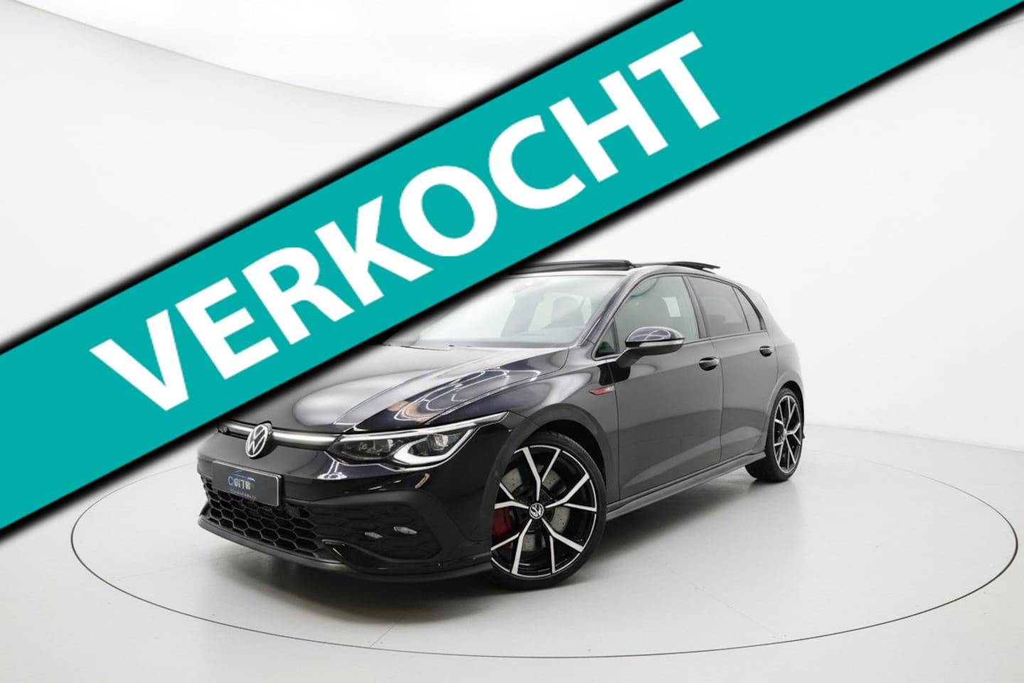 Volkswagen Golf - 2.0 TSI GTI CLUBSPORT PANO IQ H&K HEAD UP - AutoWereld.nl
