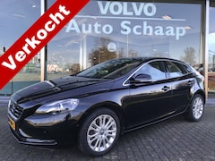 Volvo V40 - 2.5 T5 Summum Automaat | Rijklaar incl garantie | Panoramadak Adaptieve cruise Keyless Tre
