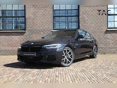 BMW 5-serie - 530e M Sport |HIFI|Stuurver|Drivingass|CarbonZwart|