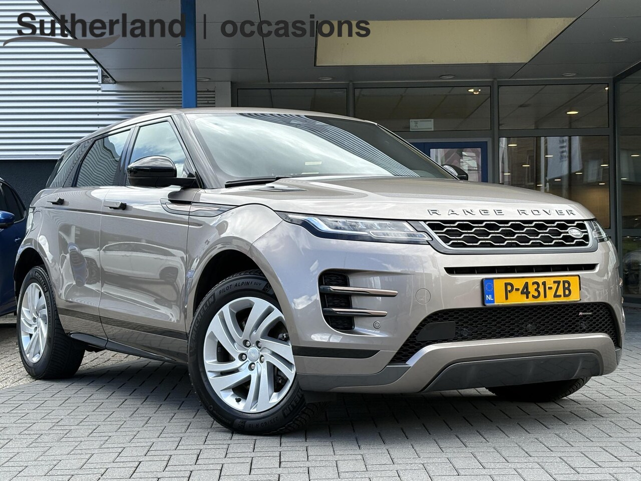 Land Rover Range Rover Evoque - 1.5 P300e AWD R-Dynamic SE | 77600 KM | Panorama Dak | Volledig lederen interieur | - AutoWereld.nl