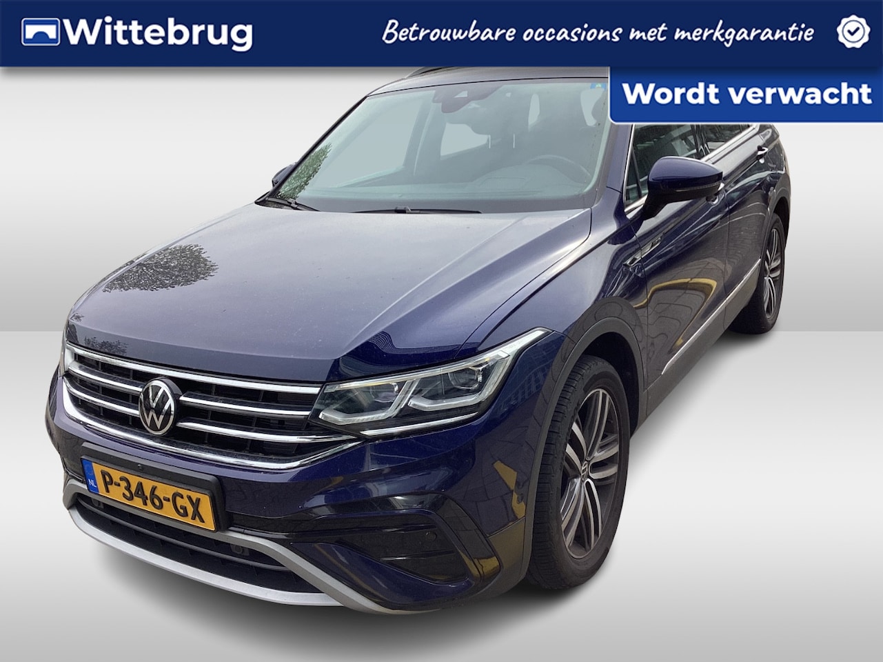 Volkswagen Tiguan Allspace - 1.5 TSI Elegance / Panoramadak / Digitaal dashboard / Head-up display / Dyn audio / Camera - AutoWereld.nl