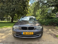 BMW 1-serie - 118i High Executive