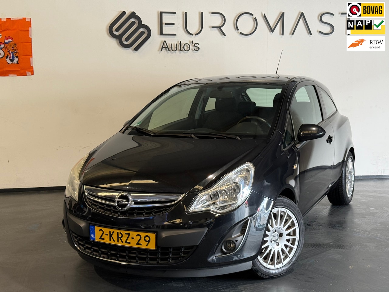 Opel Corsa - 1.4-16V Design Edition Airco Stoelverwarming Pdc Nieuwe Apk - AutoWereld.nl