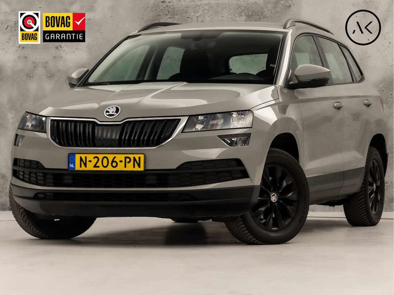 Skoda Karoq - 1.5 TSI ACT Sport 150Pk Automaat (APPLE CARPLAY, GROOT NAVI, CLIMATE, KEYLESS, SPORTSTOELE - AutoWereld.nl