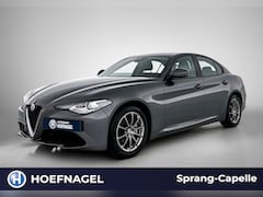Alfa Romeo Giulia - 2.0T Super | Navi | Climate Control | Cruise Control |