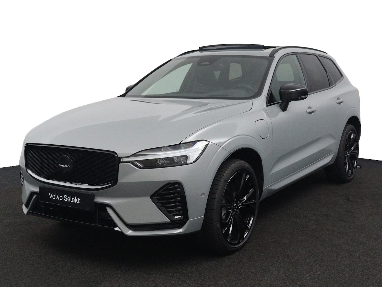 Volvo XC60 - T6 Plug-in hybrid AWD Plus Black Edition | Panoramadak | 360 Camera | Head-up Display | Ha - AutoWereld.nl