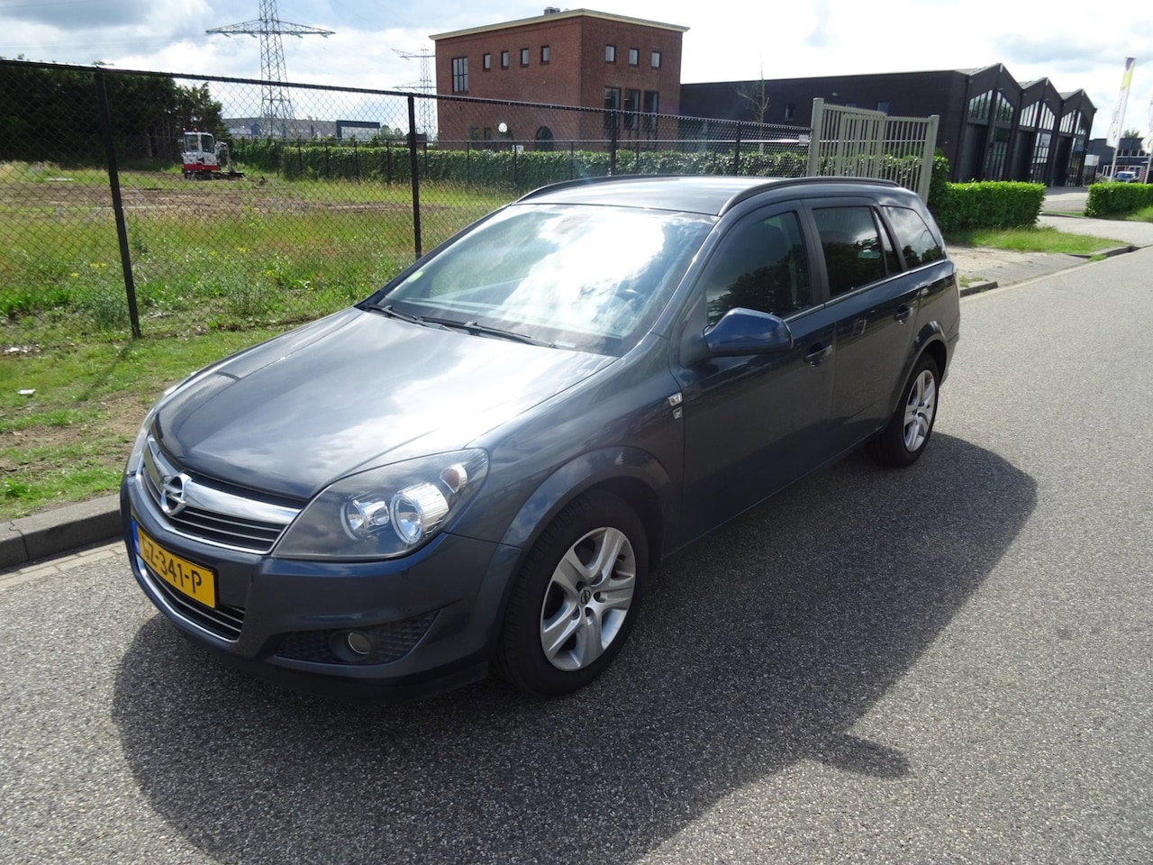 Opel Astra Wagon - 1.6 111 years Edition 1.6 111 years Edition - AutoWereld.nl