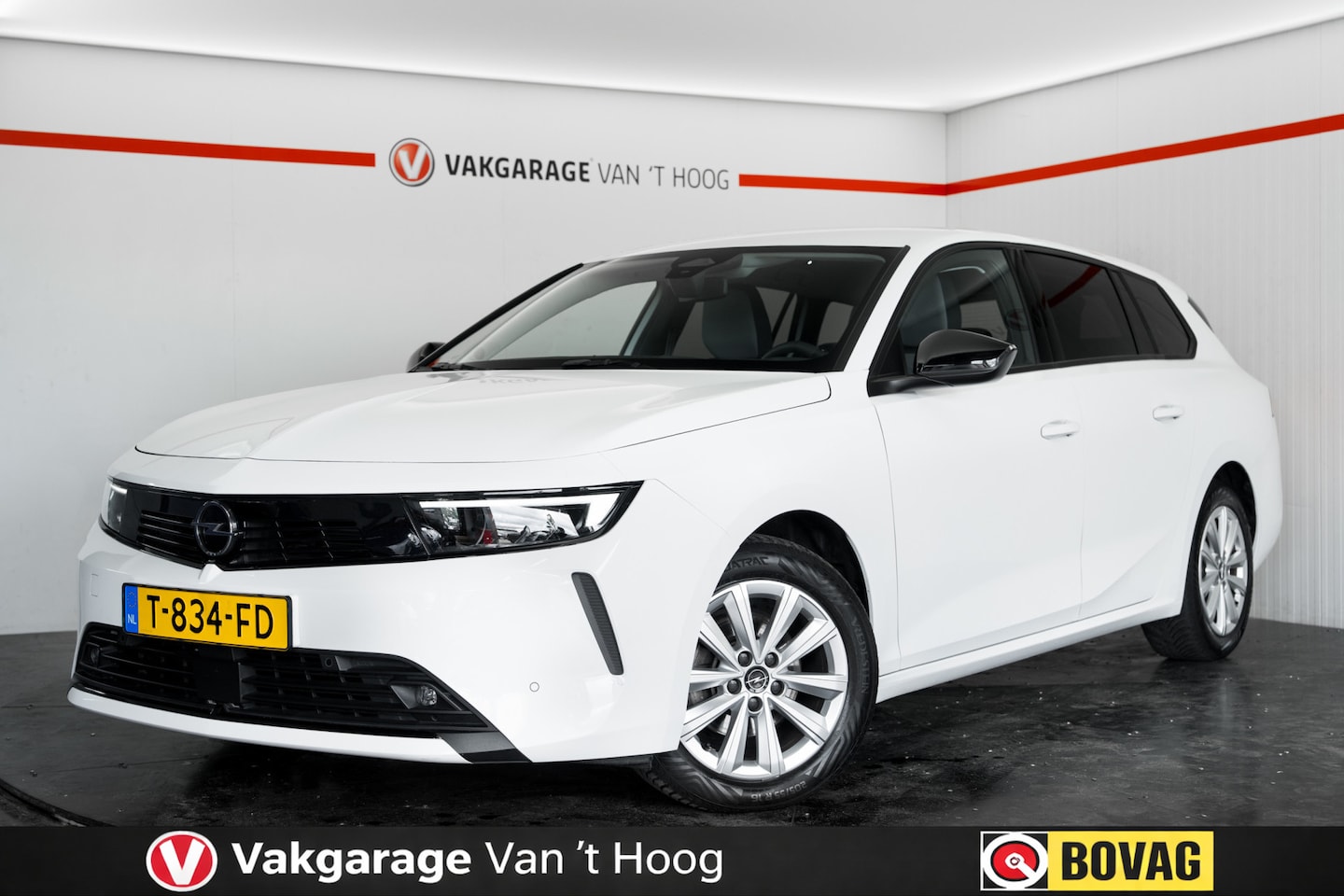 Opel Astra Sports Tourer - 1.2 Turbo|Trekhaak| - AutoWereld.nl