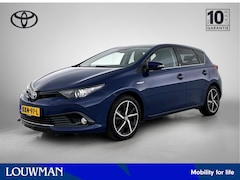 Toyota Auris - 1.8 Hybrid Dynamic | Parkeersensoren voor+achter | Stoelverwarming | Spiegels elektrisch i
