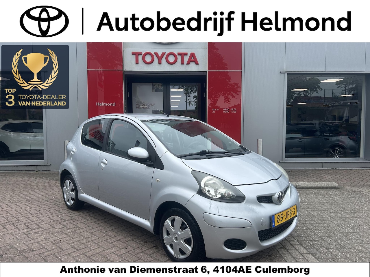 Toyota Aygo - 1.0-12V Comfort | Allweather banden | Airco | Perfecte eerste auto - AutoWereld.nl