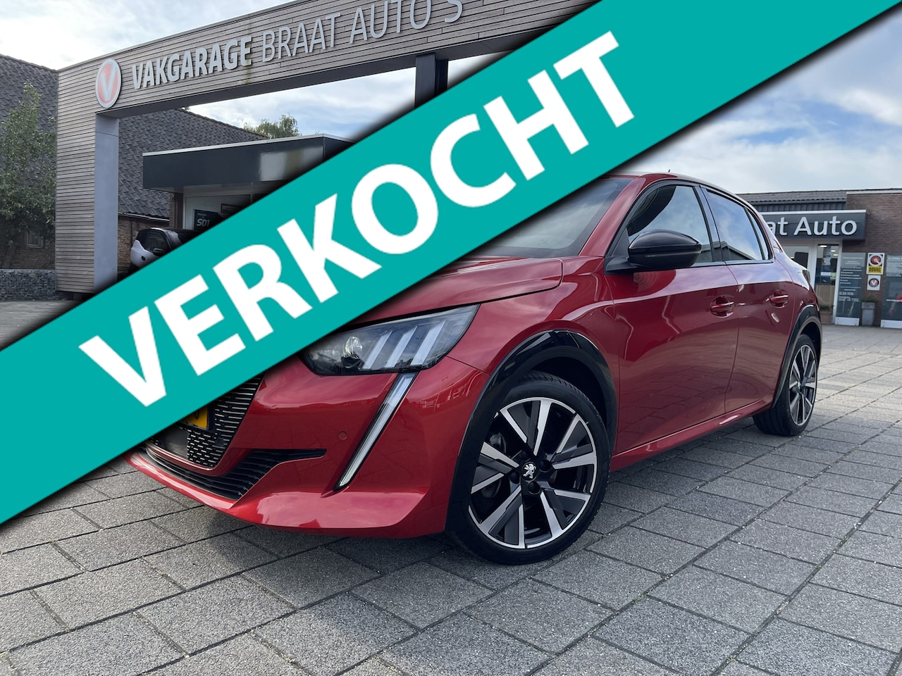 Peugeot 208 - 1.2 GT-Line l CARPLAY l LED l CAMERA l RIJKLAAR! - AutoWereld.nl