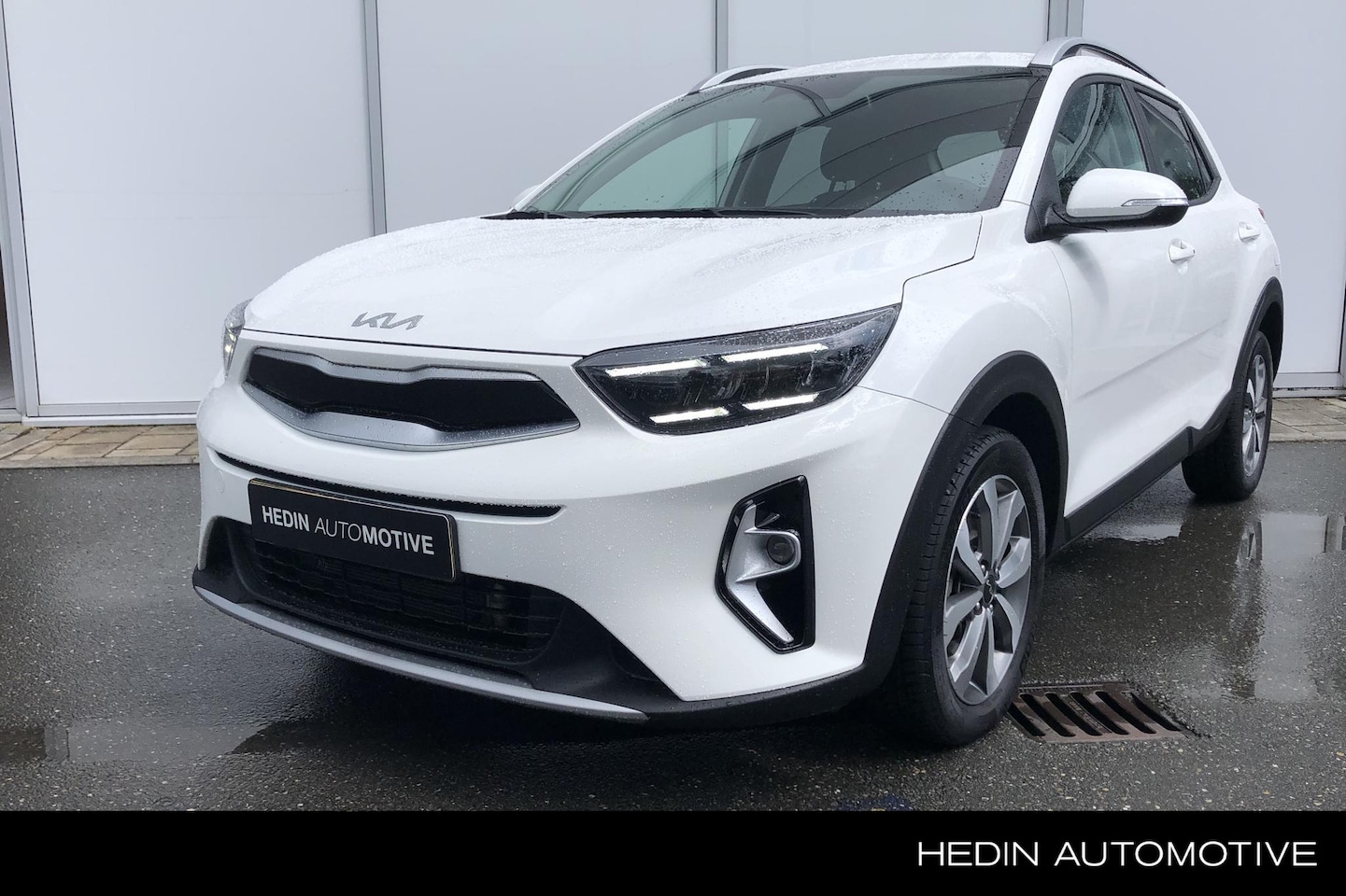 Kia Stonic - 1.0 T-GDi MHEV DynamicPlusLine Automaat | Stoelverwarming | Navigatie | Climate control | - AutoWereld.nl
