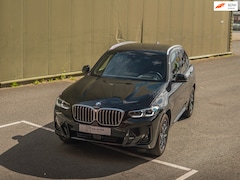 BMW X3 - XDrive20i High Executive M Sport / Laser LED / Camera/ Dealer onderhouden