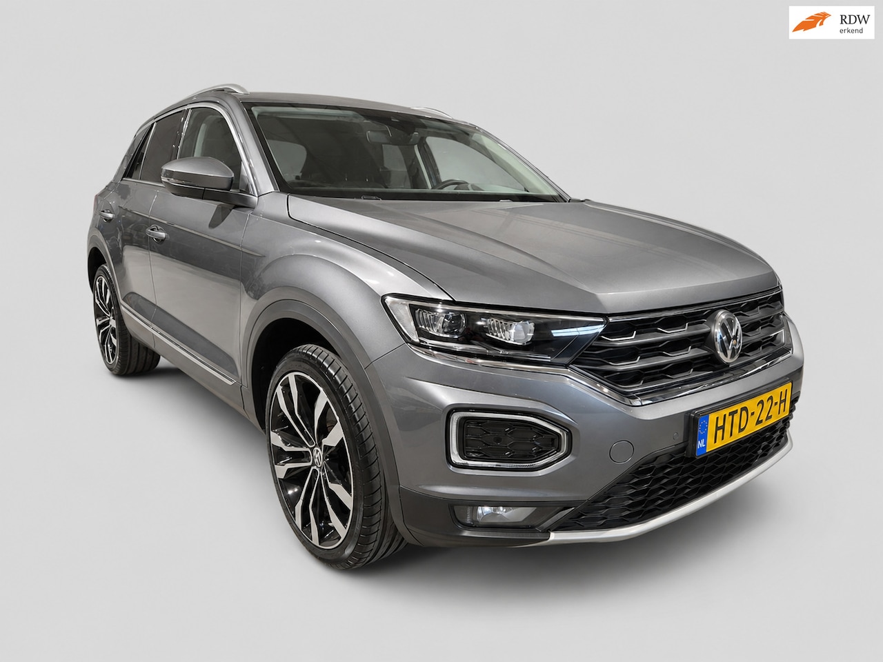 Volkswagen T-Roc - 1.5 TSI Sport - Automaat - Stoel en Stuurverw - Adapt Cruise - Camera - CarPlay - Elektr k - AutoWereld.nl
