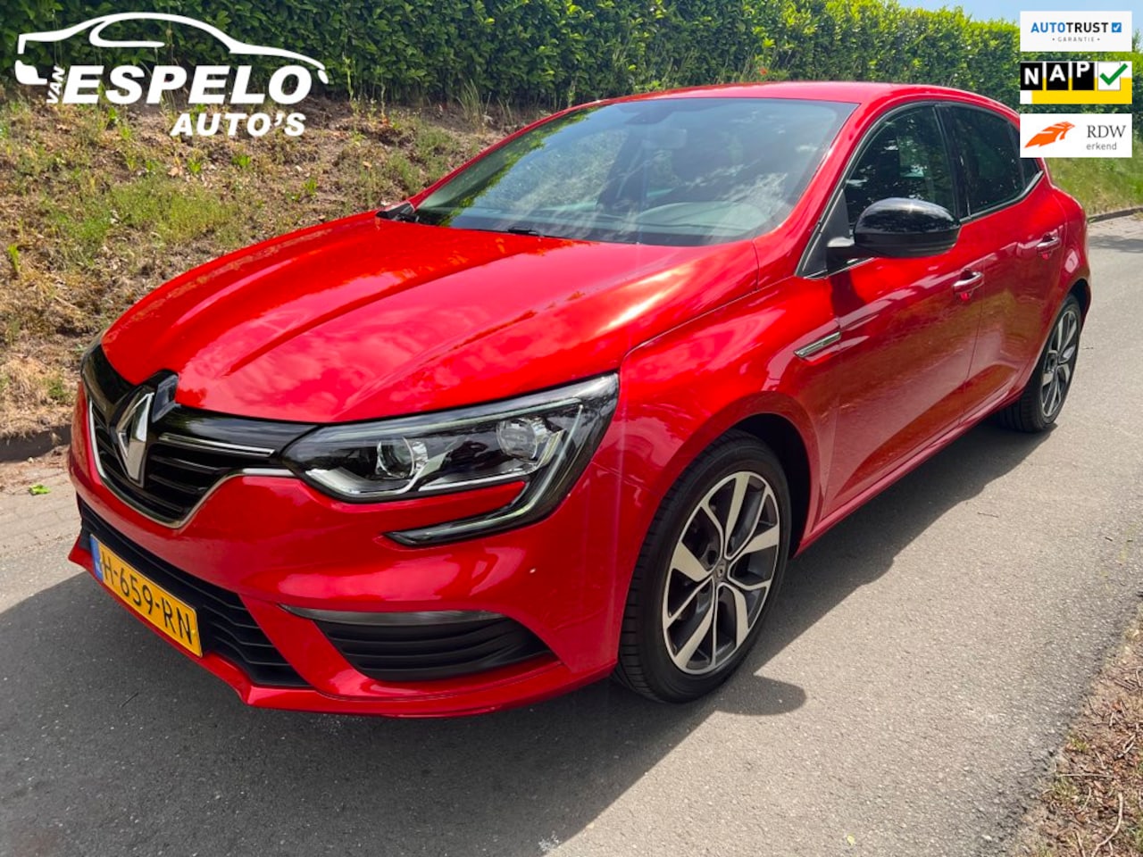 Renault Mégane - 1.3 TCe Limited met NAP, Onderhoudsboekjes en oa: Lm 17", Sportinterieur, Keyless entry, N - AutoWereld.nl