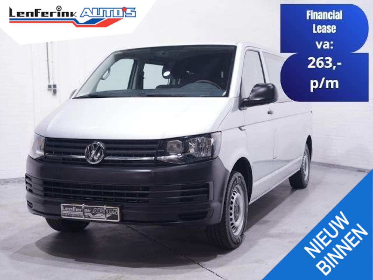Volkswagen Transporter - 2.0 TDI 150 pk L2 Dubbel Cabine Airco, Navi Cruise Control, Trekhaak, 5-Zits - AutoWereld.nl