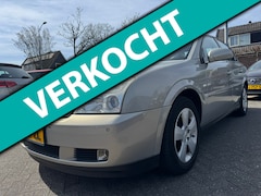 Opel Vectra - 2.2-16V Elegance 155pk Automaat Lees advertentie