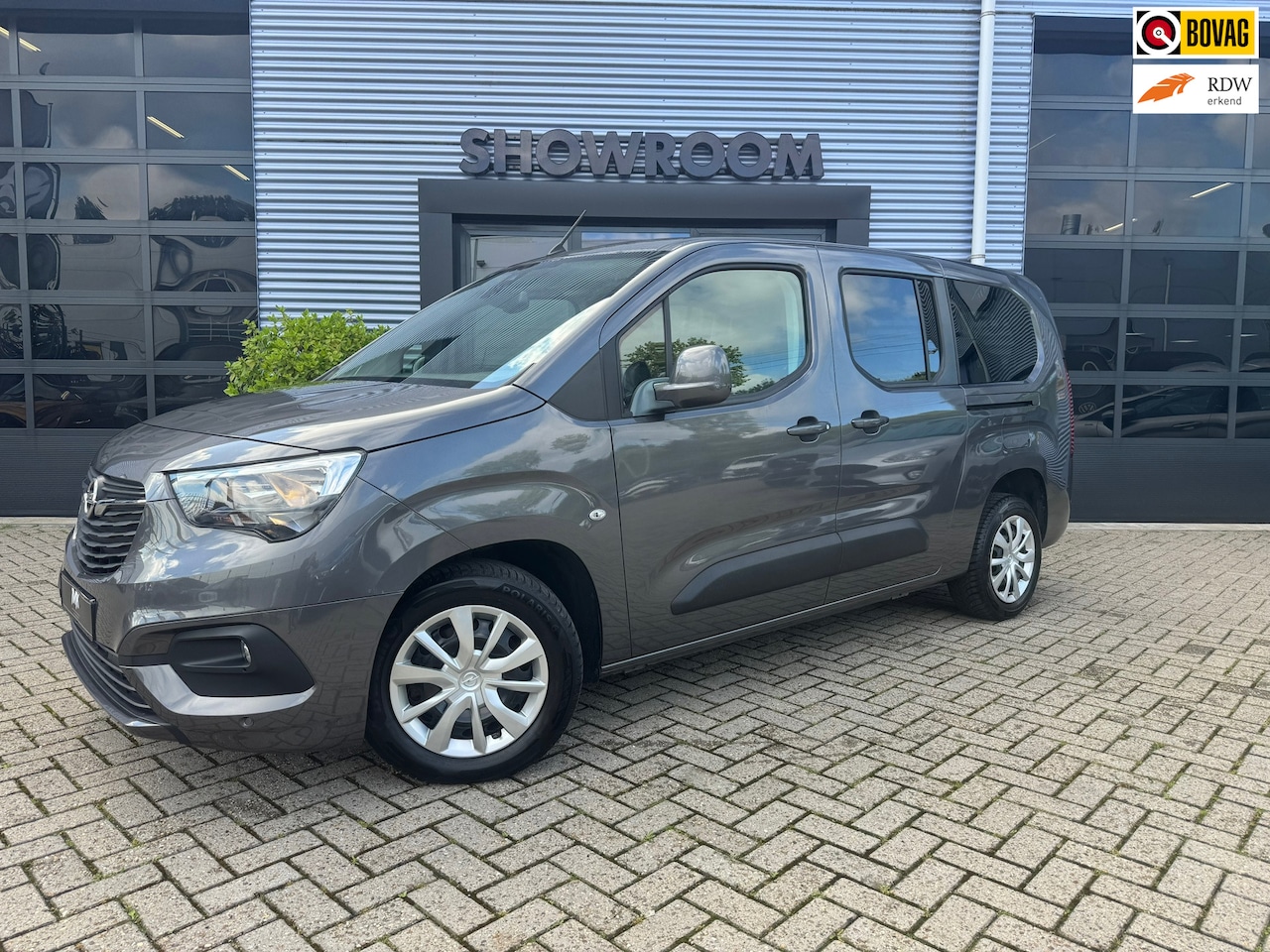 Opel Combo Tour - 1.2 Turbo L2H1 Edition 7-ZITS|CRUISE|APPLECARPLAY|STOEL & STUURVERWARMING| - AutoWereld.nl