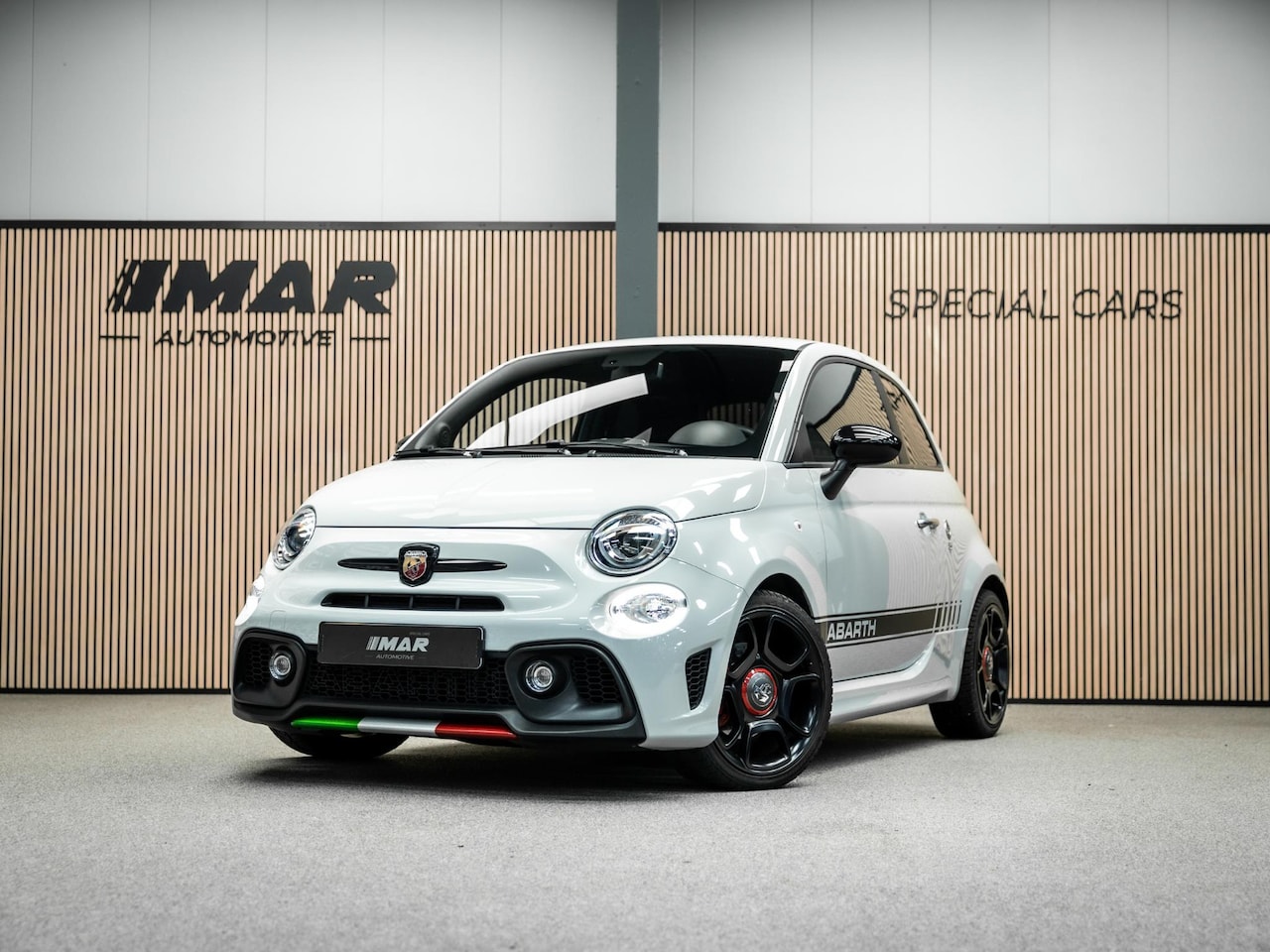 Fiat 500 Abarth - 1.4 T-Jet 595 Pista | Record Monza uitlaatsysteem | Carplay | Carbon | - AutoWereld.nl