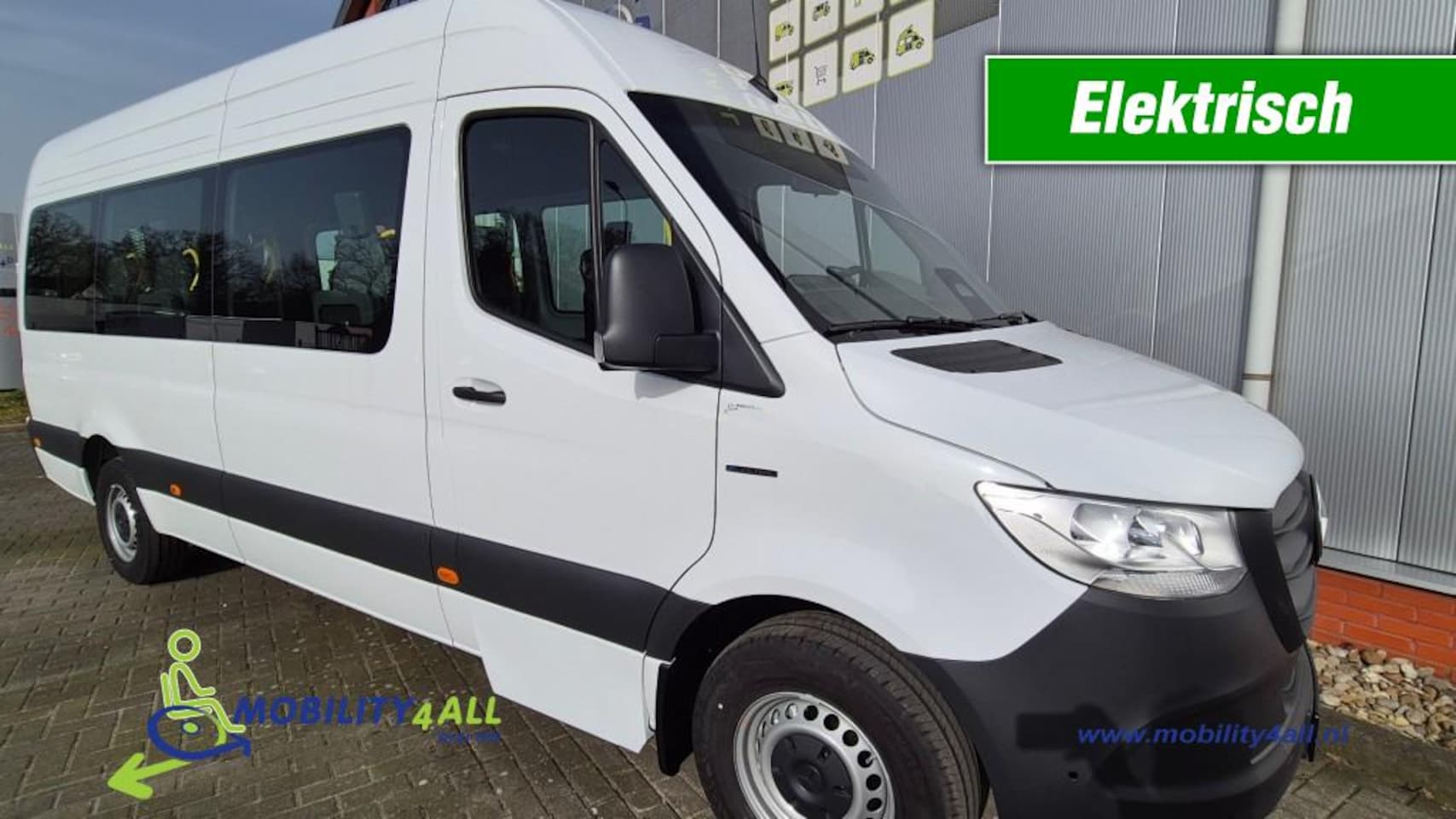 Mercedes-Benz eSprinter - ROLSTOELBUS / 4250kg / B-rijbewijs / grootste accu / snelladen - AutoWereld.nl