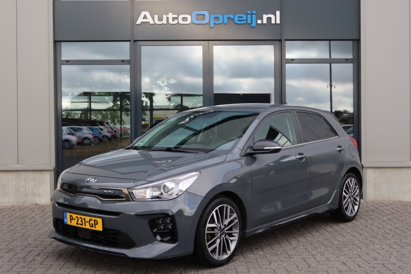 Kia Rio - 1.0 T-GDI MHEV GT-Line + Drive Wise 100pk Clima, NAVI, Camera, Stoelverwarming - AutoWereld.nl