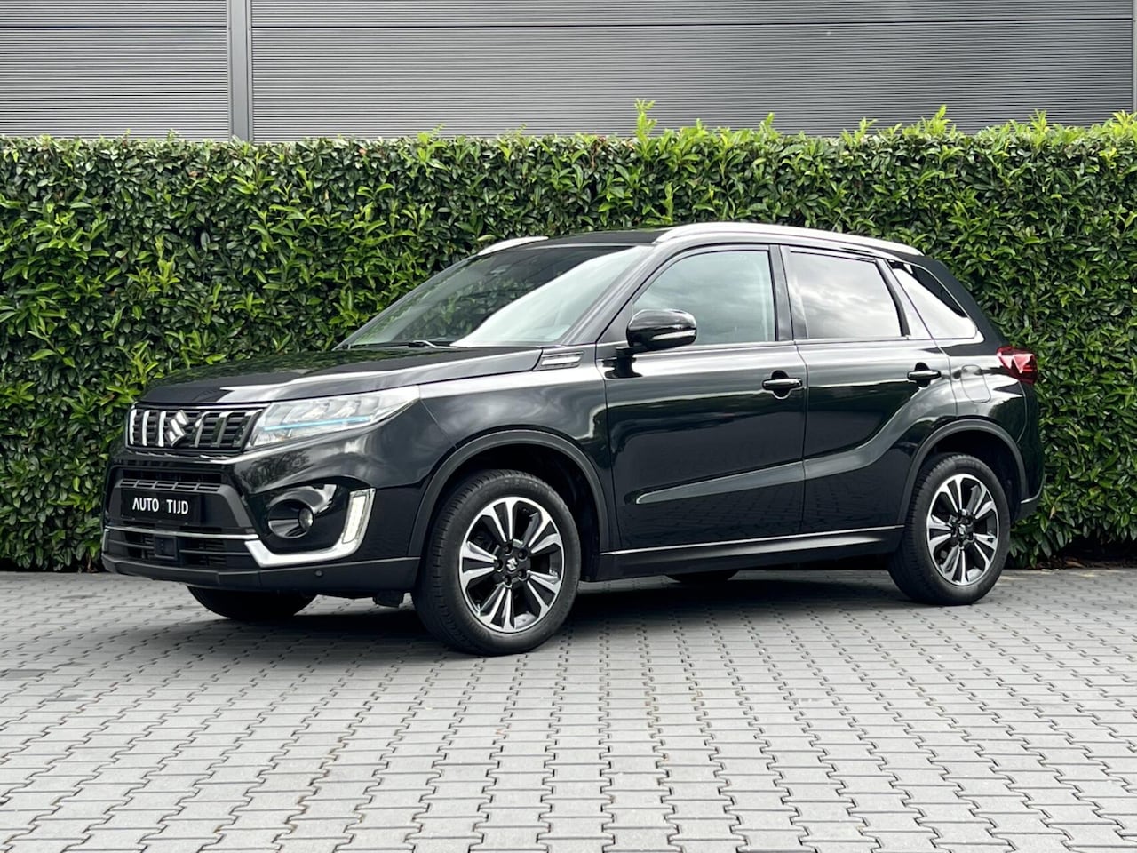 Suzuki Vitara - 1.4 Boosterjet Style Smart Hybrid 1.4 Boosterjet Style Smart Hybrid, FACELIFT, PANORAMADAK, LEDER/ALCANTARA, CAMERA, NAVIGAT - AutoWereld.nl