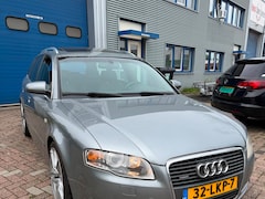 Audi A4 Avant - 3.2 FSI quattro Pro Line zeer nette auto