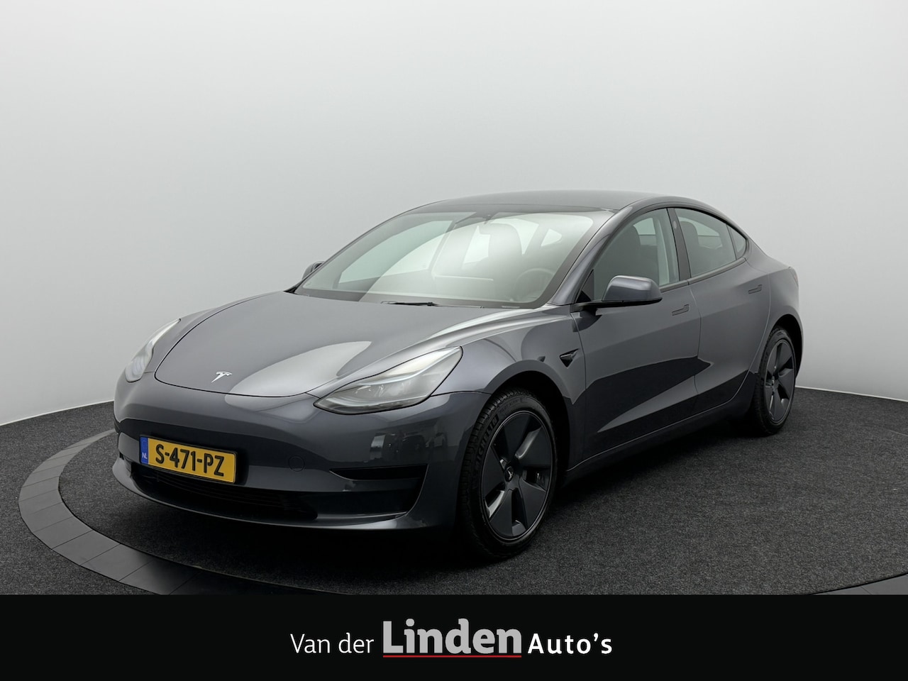 Tesla Model 3 - Standard RWD Plus 60 kWh SOH 94,1% | 8800KM | Warmtepomp | Panoramadak - AutoWereld.nl