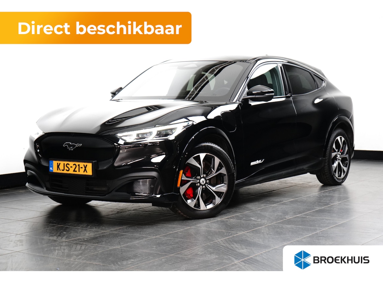 Ford Mustang Mach-E - Extended RWD 98 kWh `Panoramadak | Elektrische stoelen | 360 camera | Automatische klep - AutoWereld.nl