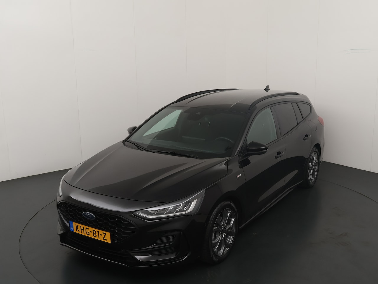 Ford Focus Wagon - Ecoboost Hybrid 155 pk ST-line | Winter Pack | LED | Camera | Adapt. Cruise | Apple Carpla - AutoWereld.nl