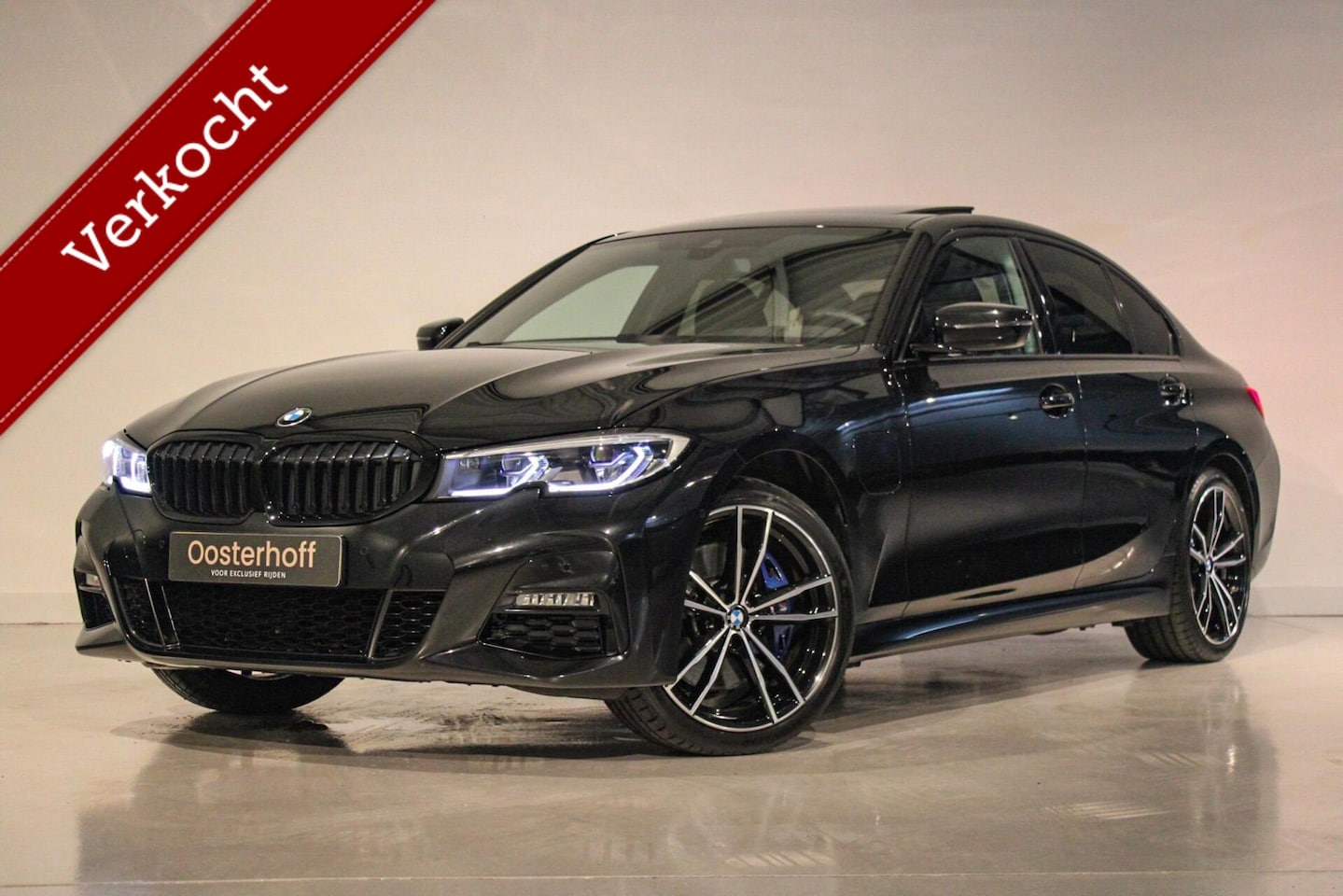 BMW 3-serie - 330e xDrive High Executive M-sport DAK | LASER - AutoWereld.nl