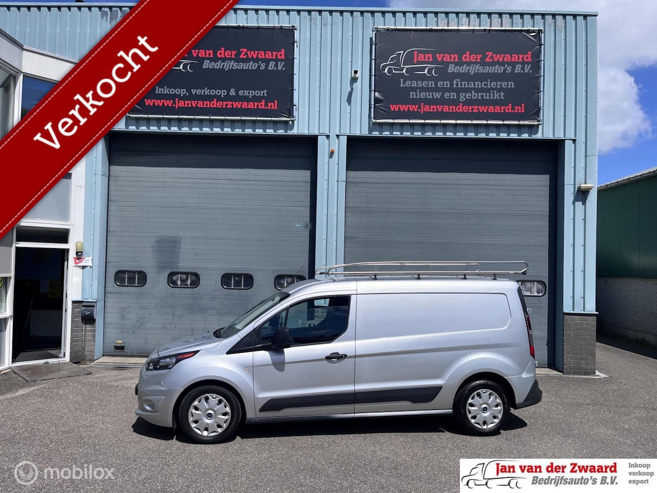 Ford Transit Connect - 1.5 TDCI Lange uitvoering Ambiente Imperiaal 3 zitplaatsen Trekhaak Airco - AutoWereld.nl