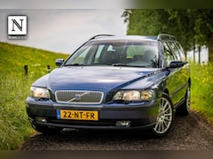 Volvo V70 - 2.5 T |Trekhaak |Leder |LM Velgen |210pk