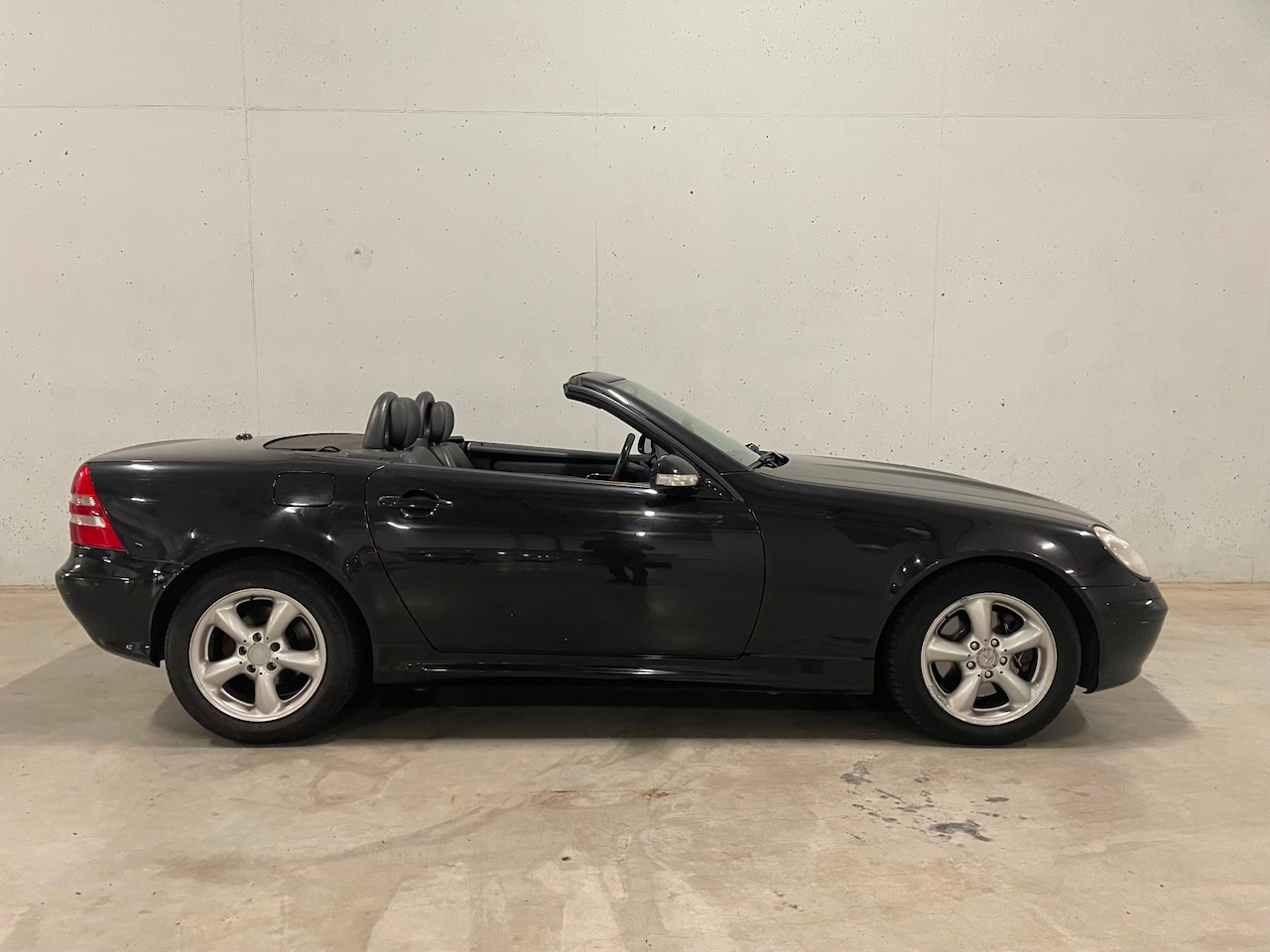 Mercedes-Benz SLK-klasse - 320 v6 Automaat Leer Airco Cabrio - AutoWereld.nl