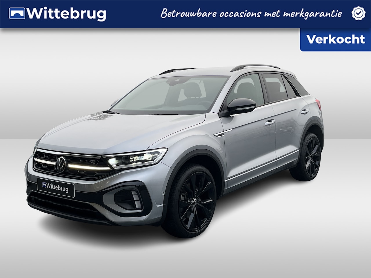 Volkswagen T-Roc - 1.5 TSI R-Line Business+ / Black style / Virtual cockpit / Afneembare trekhaak / IQ Led / - AutoWereld.nl