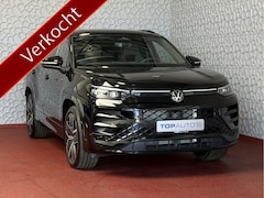 Volkswagen Tayron - 1.5 eHybrid 272PK R-LINE TREKHAAK BLACK-STYLE 20''LMV PANO SCHUIFDAK ERGO.STOEL MASSAGE TR