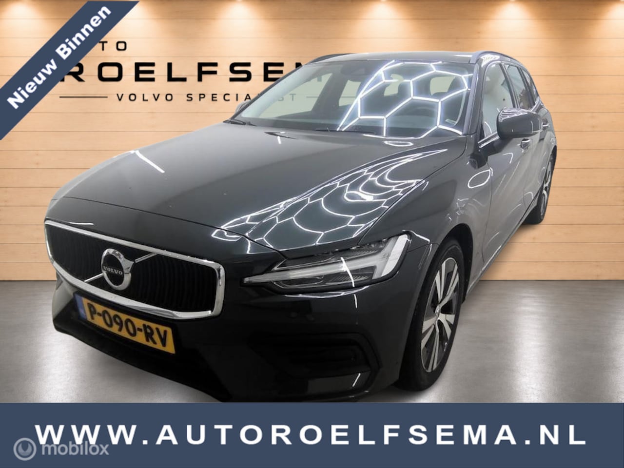 Volvo V60 - 2.0 B3 Momentum Advantage | Camera | Zitverlengers | BLISS | Adaptive Cruise | Verwarmbare - AutoWereld.nl