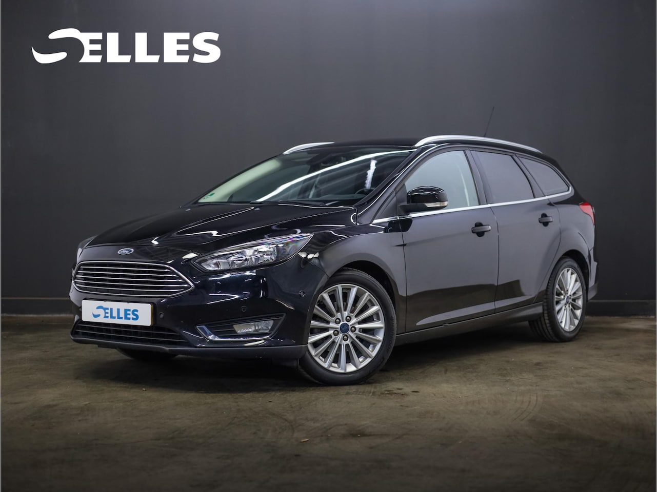 Ford Focus Wagon - 1.0 Titanium Edition | Trekhaak - AutoWereld.nl