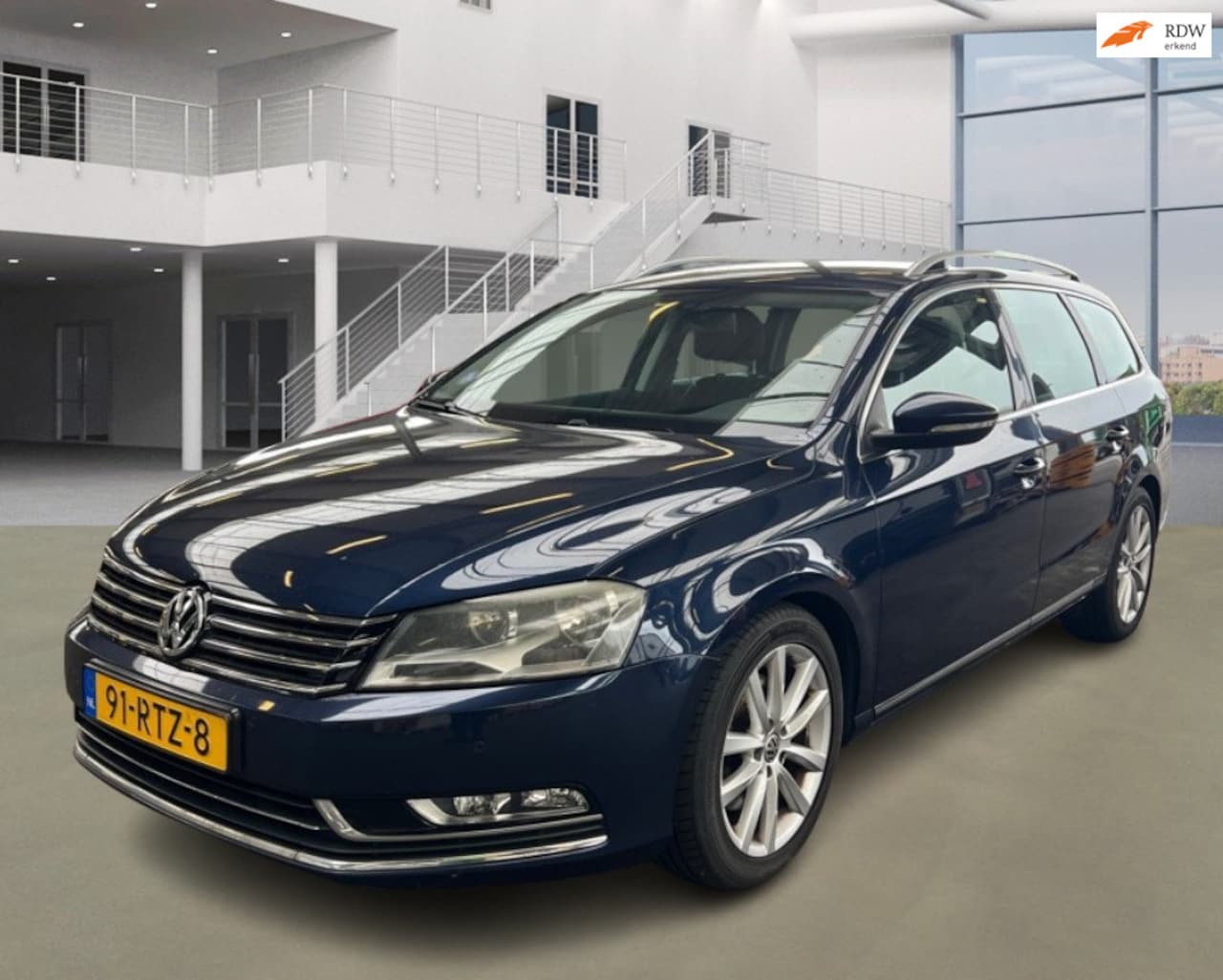 Volkswagen Passat Variant - 1.8 TSI Highline PSENSOR CRUISE LEDER TREKHAAK 2 X SLEUTELS - AutoWereld.nl