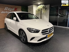 Mercedes-Benz B-klasse - 200 Business Solution Luxury LEDER - TREKHAAK - SFEER - ADAPTIVE