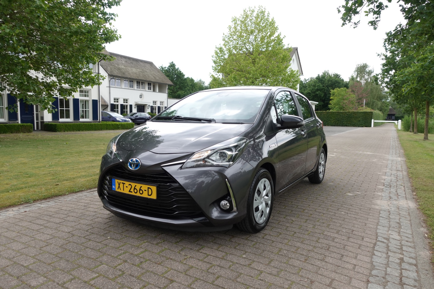 Toyota Yaris - 1.5 Hybrid Aspiration | 1ste eigenaar | Camera | Cruise Control | Climate control | - AutoWereld.nl